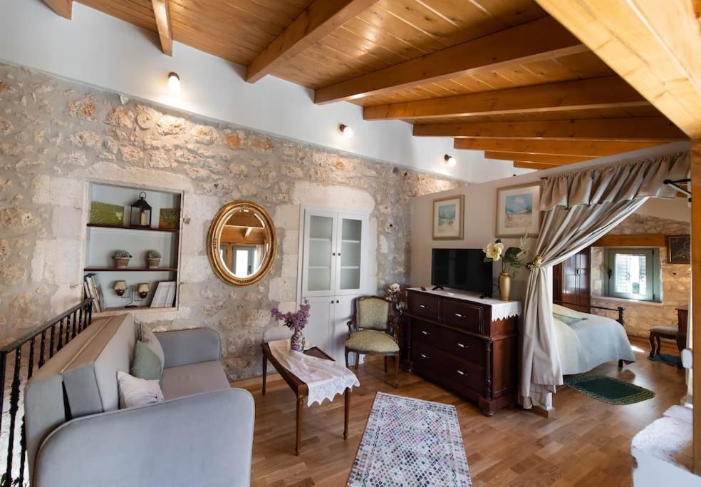 La Casa Di Bella A Tradional Stone House With Barbecue Villa Kariá Exteriör bild